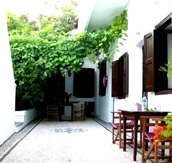 Erato Apartments Image 4